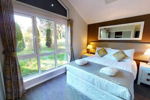 2 bedroom lodge for sale, Kentisbury Grange