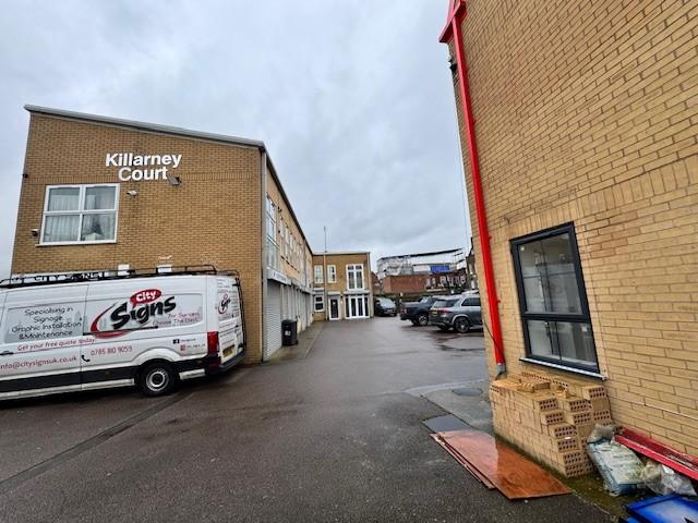 Joe 6 Entrance T202501301614.jpg