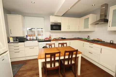 28 Friar Road, Orpington, BR5 2BN
