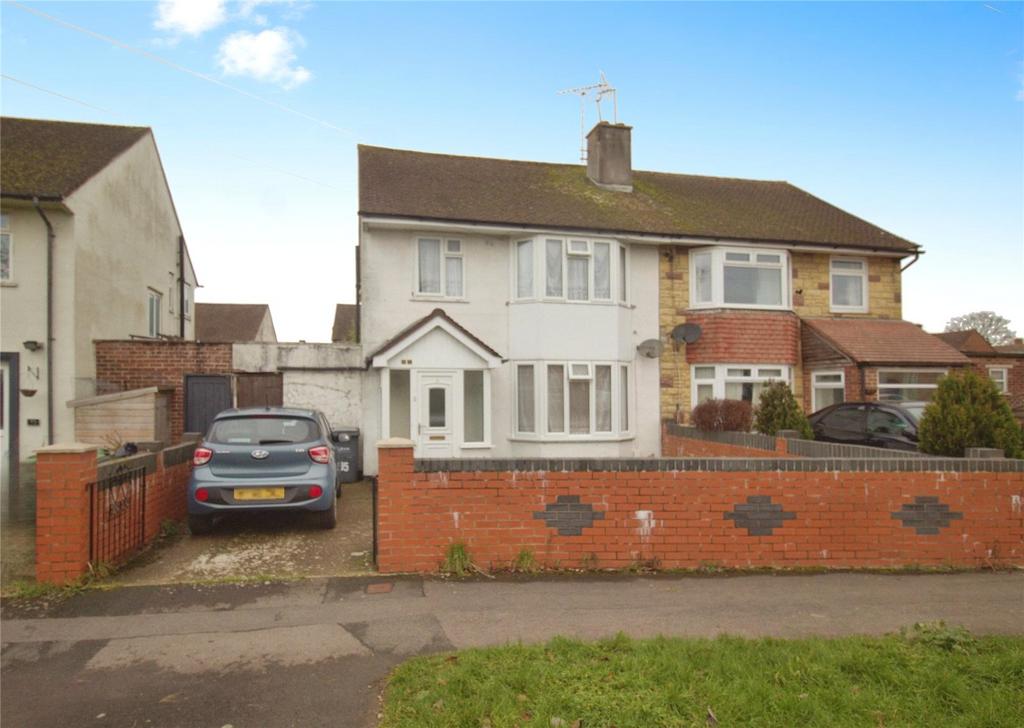 Botley Drive, Hampshire PO9 3 bed terraced house for sale - £250,000