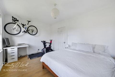70 Ryculff Square, London, SE3 0SW