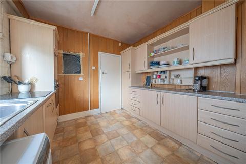 3 bedroom semi-detached house for sale, Spen Drive, Leeds, West Yorkshire