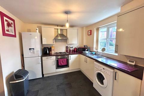 2 bedroom flat for sale, Wyggeston Street, Burton-on-Trent, Staffordshire, DE13