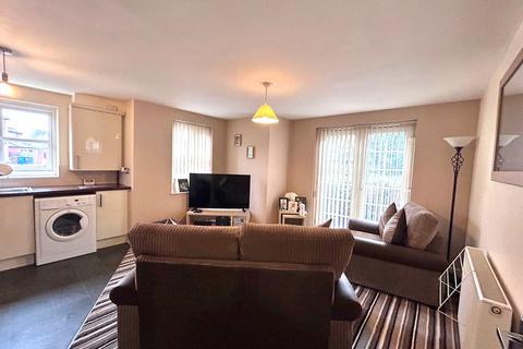 2 bedroom flat for sale, Wyggeston Street, Burton-on-Trent, Staffordshire, DE13