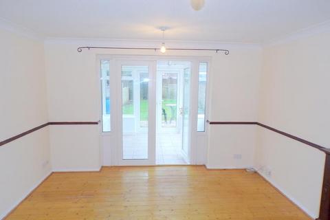 2 bedroom end of terrace house for sale, Sway Gardens, Bournemouth