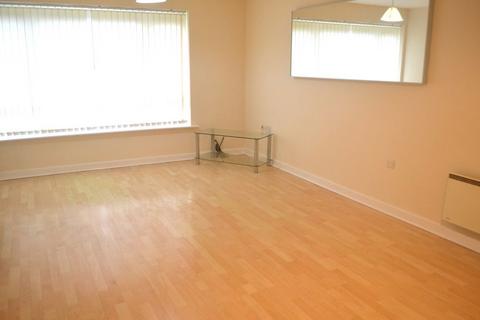 3 bedroom apartment to rent, (P1212) Sugarmill Sq, Eccles New Rd, M5 5EB