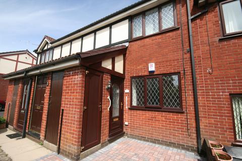 1 bedroom flat for sale, Alders Court, Oldham OL8