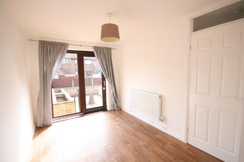 1 bedroom flat for sale, Alders Court, Oldham OL8