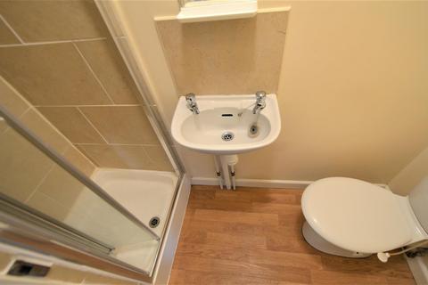 1 bedroom flat to rent, Oxford Grove, Ilfracombe