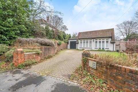 3 bedroom bungalow for sale, White Rose Lane, Woking, GU22