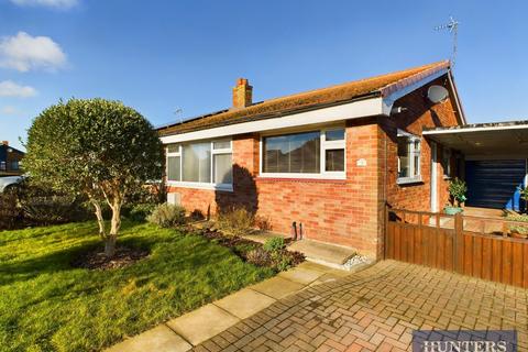 2 bedroom semi-detached bungalow for sale, Oak Close, Filey