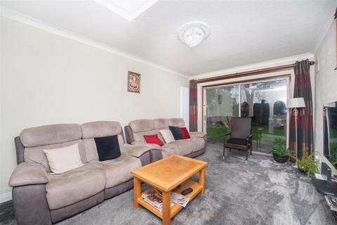 3 bedroom detached bungalow for sale, Hamilton Road, Uxbridge UB8