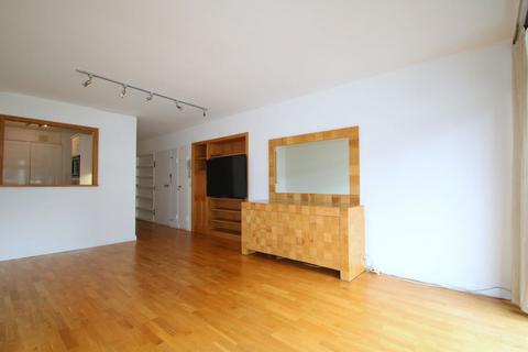 2 bedroom flat to rent, Barbican, London EC2Y