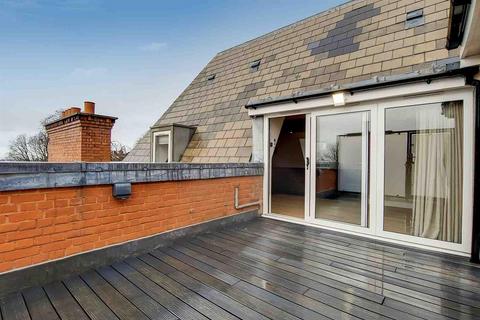 2 bedroom flat to rent, Fitzjohns Avenue, Hampstead, NW3