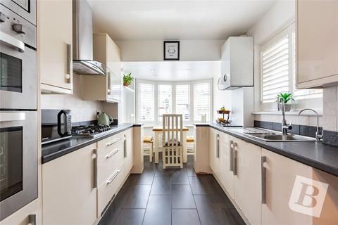 3 bedroom semi-detached house for sale, Rayburn Road, Hornchurch, RM11