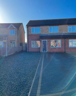 3 bedroom semi-detached house for sale, Holland Drive, Skegness, Lincolnshire, PE25 3NH