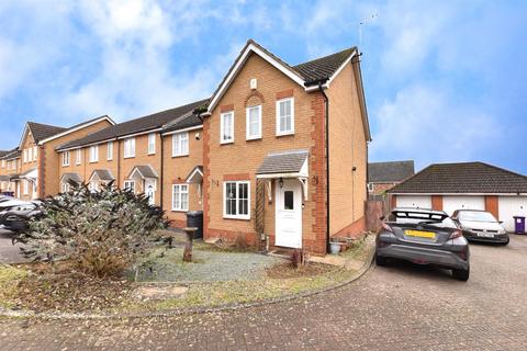 3 bedroom end of terrace house for sale, Ullswater Close, Stevenage