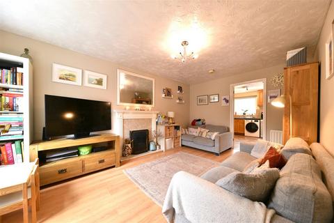 3 bedroom end of terrace house for sale, Ullswater Close, Stevenage