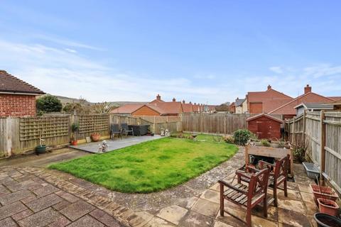 Jordans Lane East, Eastbourne BN22