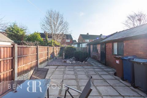 3 bedroom semi-detached house for sale, Woodville Road, Preston PR1