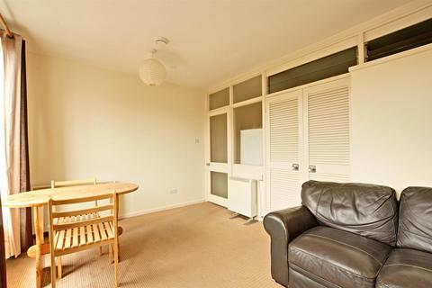 1 bedroom flat to rent, Kingston Court, Walton Street, Oxford