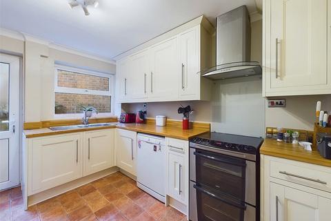 33 Barwell Way, Witham, CM8 2TY