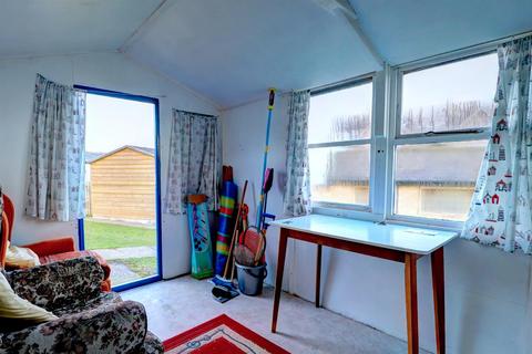 Chalet for sale, Merley Road, Westward Ho!, Bideford