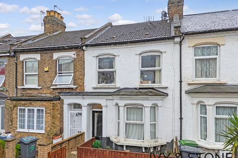 3 bedroom terraced house for sale, Sperling Road, London, Greater London, N17