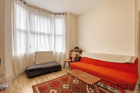 3 bedroom terraced house for sale, Sperling Road, London, Greater London, N17