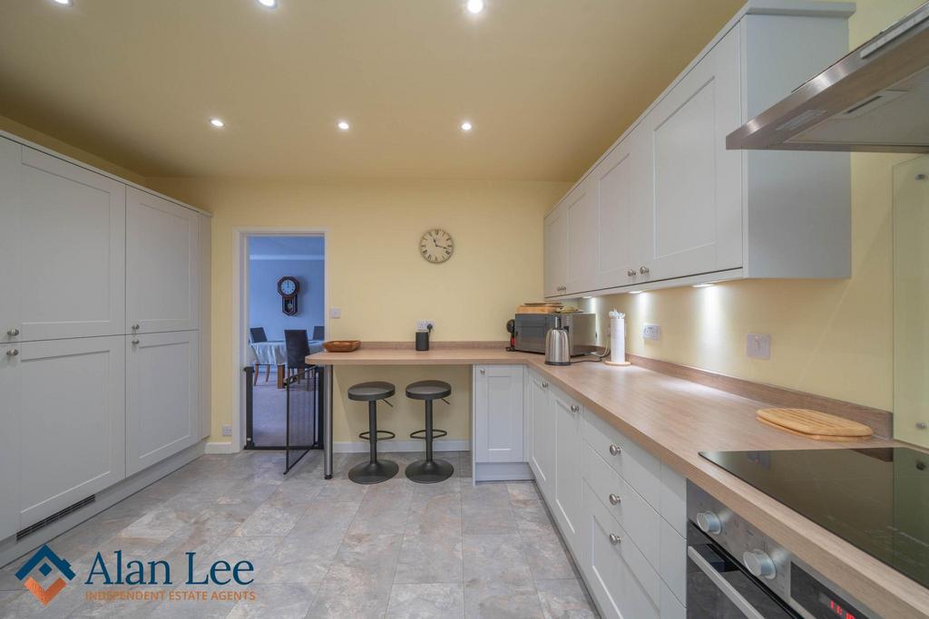 Breakfast Kitchen