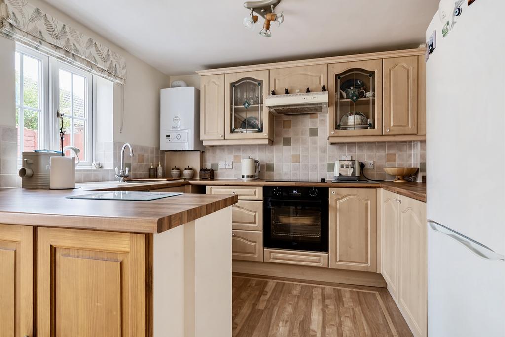 Kitchen / Breakfast Room
