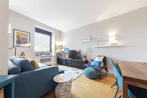 2 bedroom apartment for sale, Whitehouse Apartments, Southbank SE1