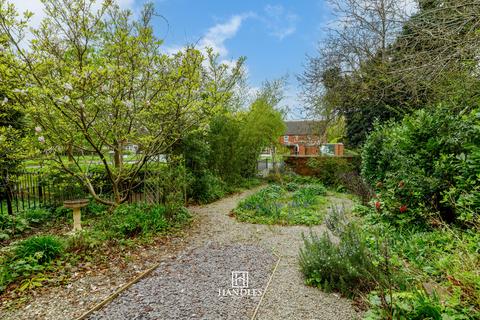 3 bedroom end of terrace house for sale, Rosewood Crescent,  Leamington Spa, CV32