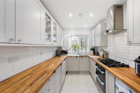 4 bedroom semi-detached house for sale, Great North Way, London, NW4