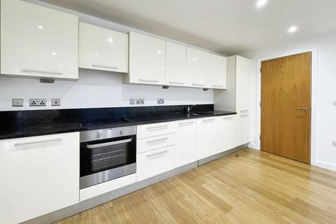 2 bedroom apartment to rent, Railway Terrace, Slough SL2