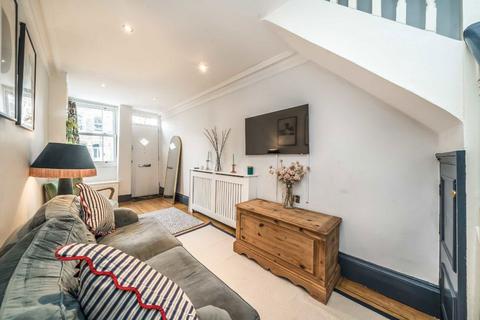 2 bedroom end of terrace house for sale, Ballater Road, London SW2