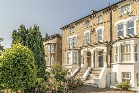 1 bedroom flat for sale, Burnt Ash Hill, London SE12