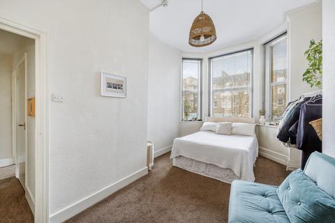 1 bedroom ground floor flat to rent, Barons Court Road, London, Greater London, W14