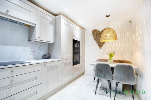 21 Southdown Close, Doe Lea, Chesterfield, S44 5NW