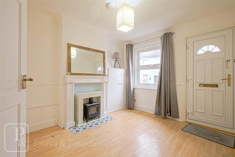 2 bedroom terraced house to rent, Cromwell Road, Colchester, Essex, CO2