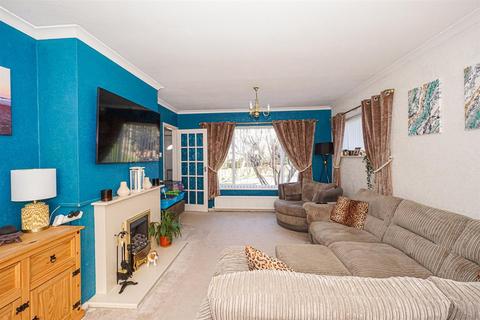 3 bedroom detached house for sale, Wellis Gardens, St. Leonards-On-Sea