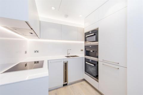 1 bedroom flat for sale, Tudor House, One Tower Bridge, Duchess Walk, London, SE1