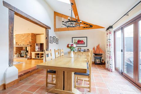 3 bedroom barn conversion for sale, Yarmouth Road, Corton