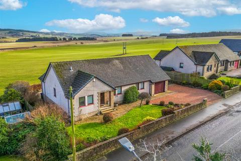 4 bedroom detached bungalow for sale, Sherifflats Road, Thankerton