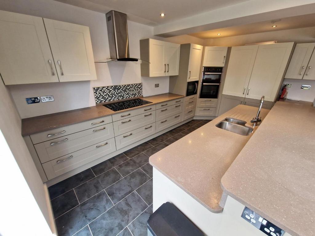 Kitchen/Dining/Living Area