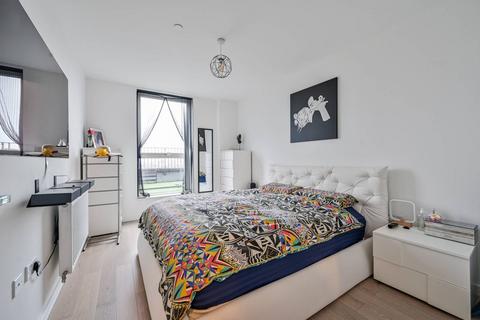 45, Bloom Heights River Rise Close, London, SE8 5FT