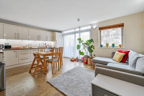 2 bedroom flat for sale, Greenroof Way, Greenwich Millennium Village, London, SE10