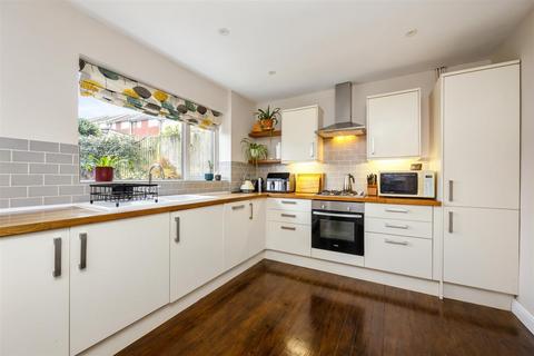 3 bedroom end of terrace house for sale, Wilmington Way, Patcham, Brighton