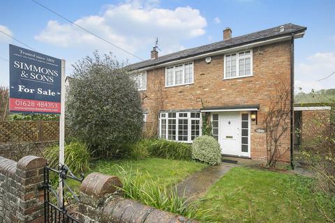 3 bedroom semi-detached house for sale, Marlow Road, Bisham