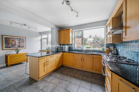 3 bedroom detached house for sale, Coney Hill Road, West Wickham